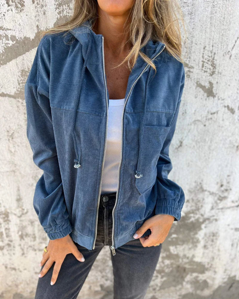 Ana | Chaqueta de pana con capucha a la moda