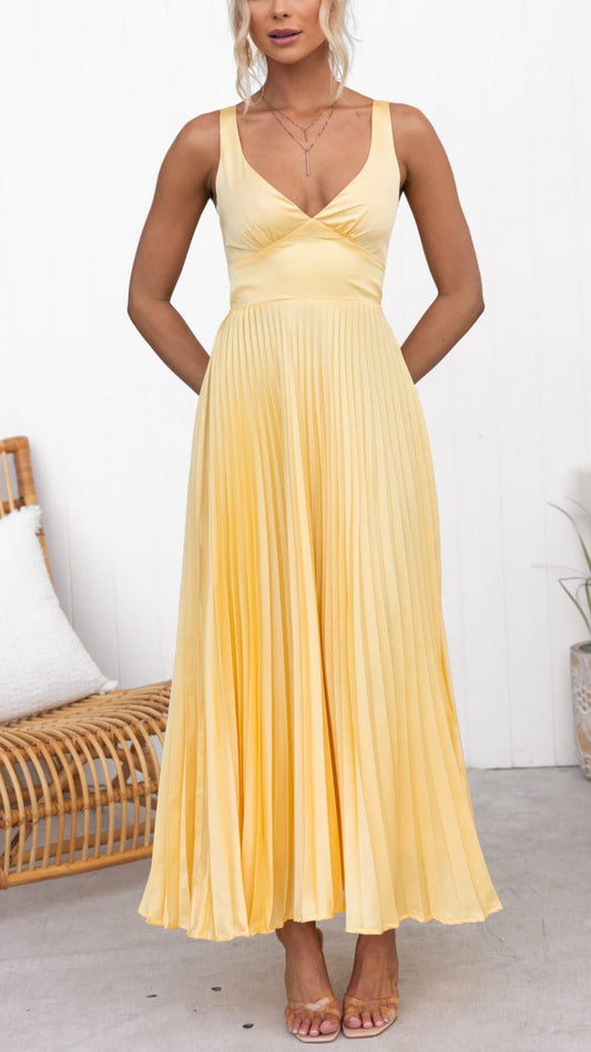 Mira | Vestido largo plisado amarillo con escote en V